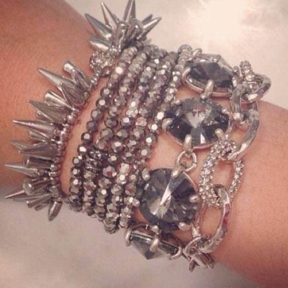 Stella & Dot | Retired Set [5] Shimmering Hematite Jessie Stretch Bracel… - Picture 3 of 3